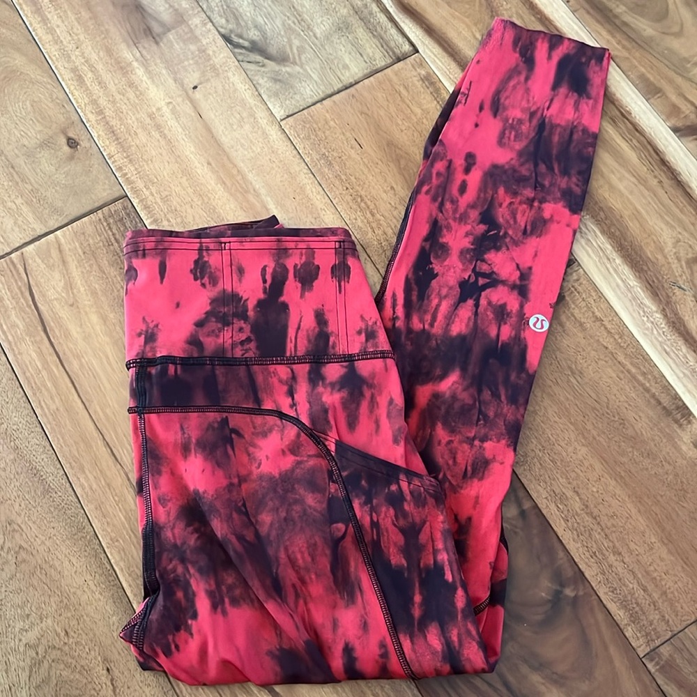 Lululemon Fast & Free 25” Game Day Red Black